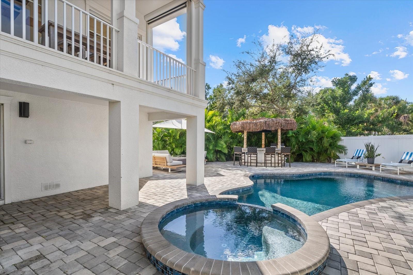 CORONAS PARK - Residential