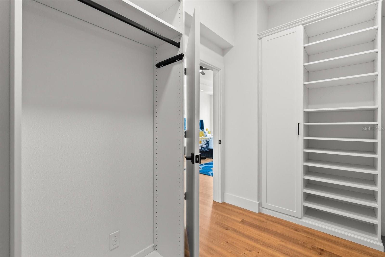 CORONAS PARK - Residential