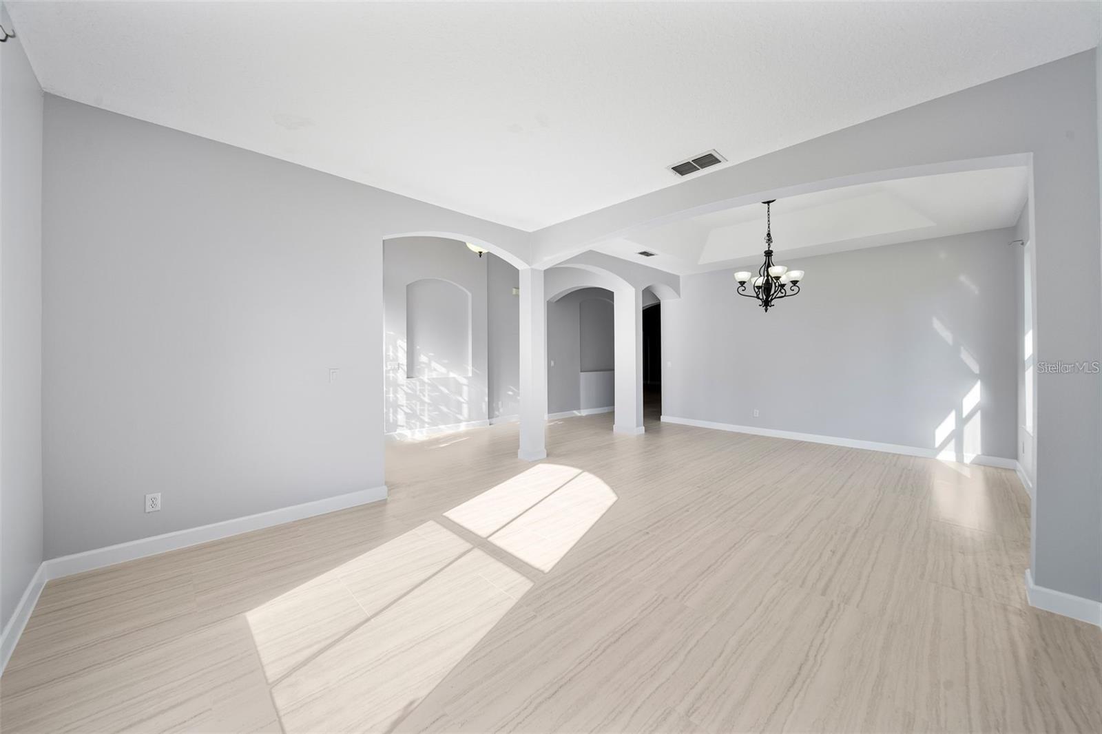 KENSINGTON MANOR L & O - Residential Lease