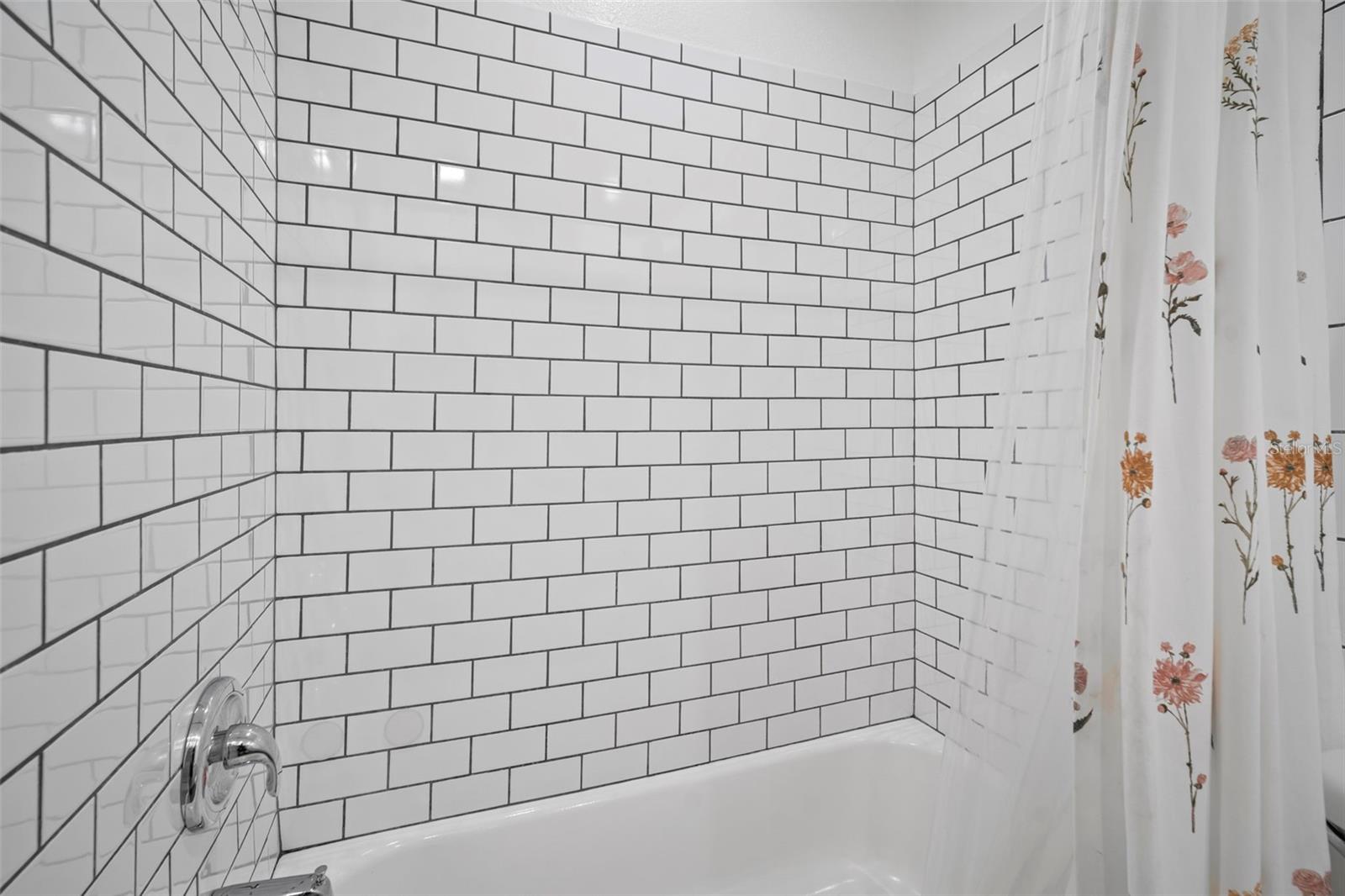 TOWNN COUNTRY PARK UN 09 - Residential Lease