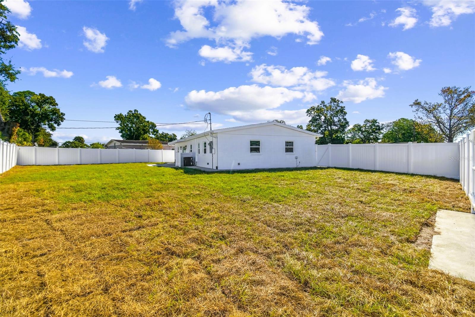 TOWNN COUNTRY PARK UN 09 - Residential Lease