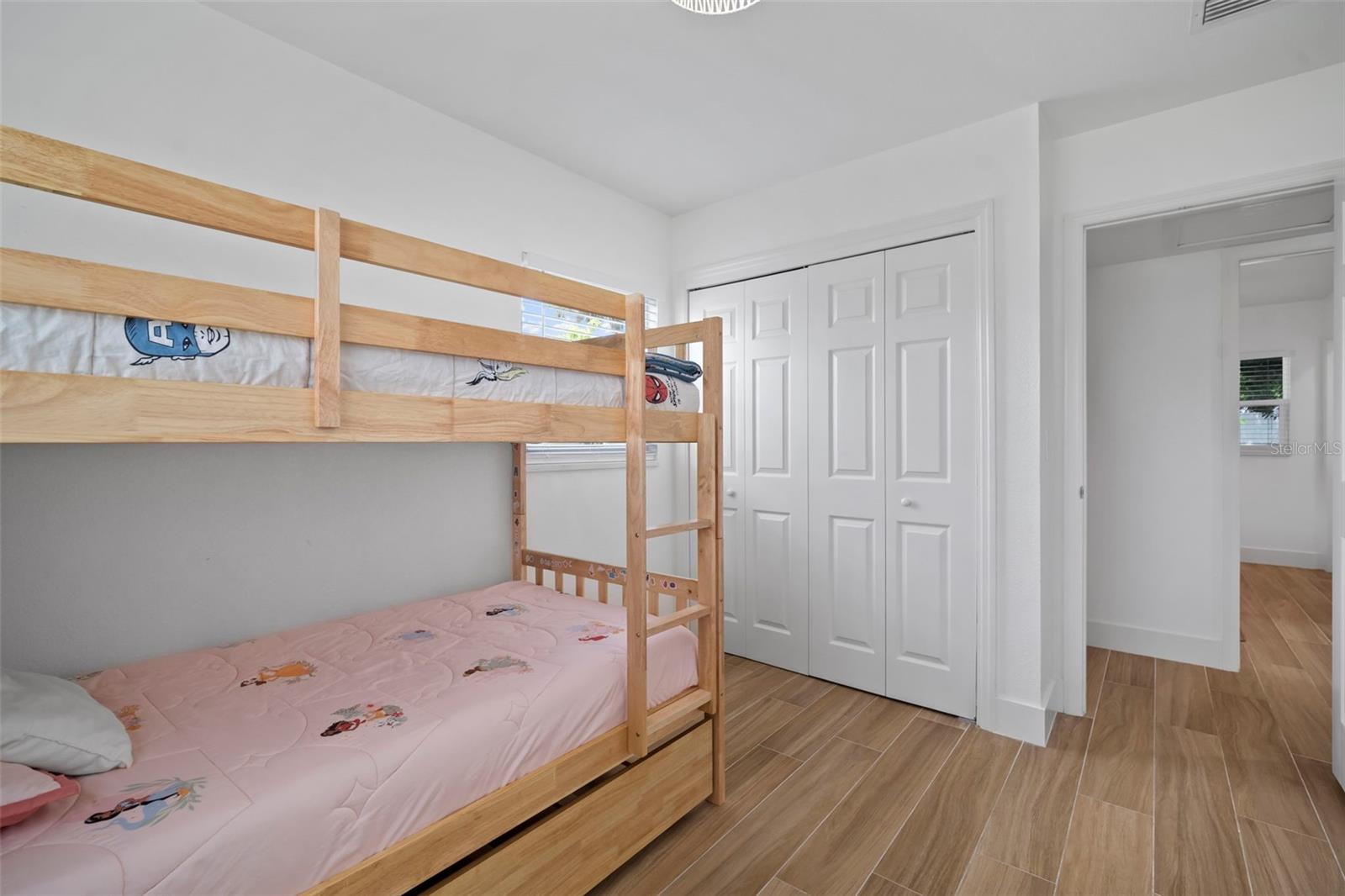 TOWNN COUNTRY PARK UN 09 - Residential Lease