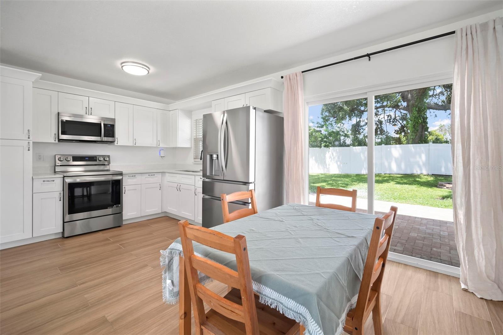 TOWNN COUNTRY PARK UN 09 - Residential Lease