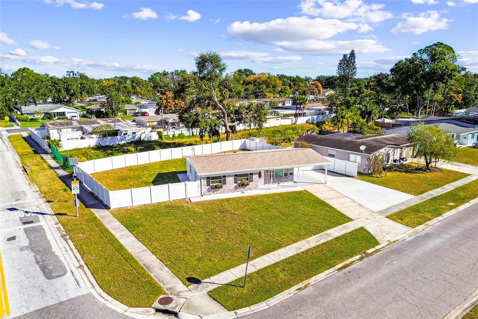 TOWNN COUNTRY PARK UN 09 - Residential Lease