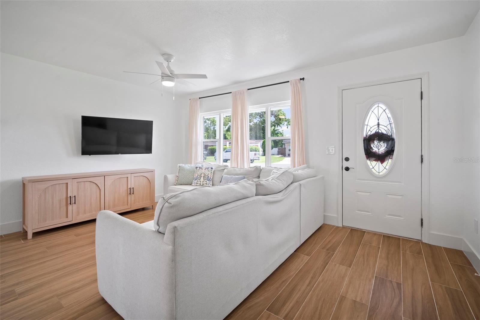 TOWNN COUNTRY PARK UN 09 - Residential Lease