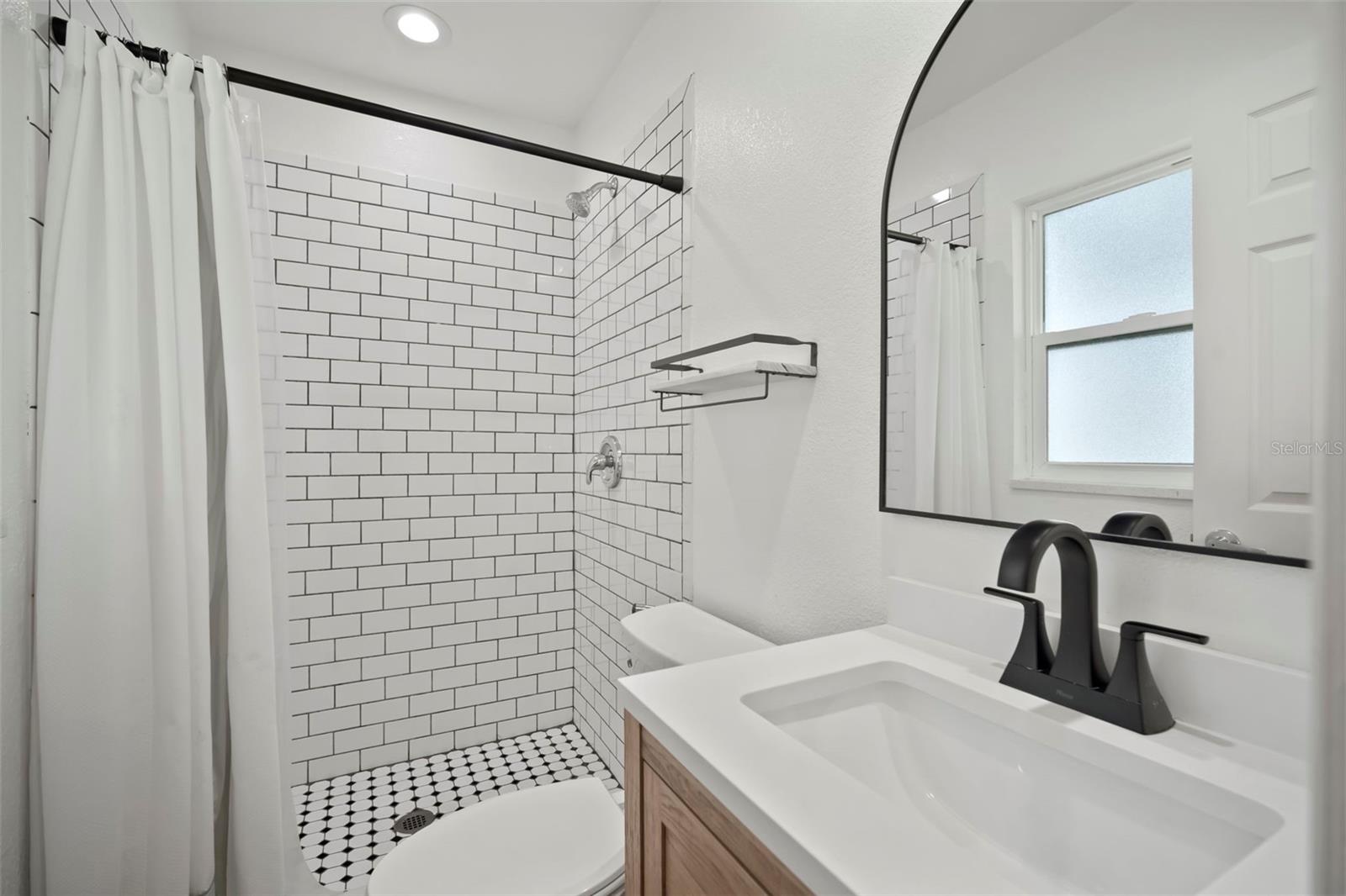 TOWNN COUNTRY PARK UN 09 - Residential Lease