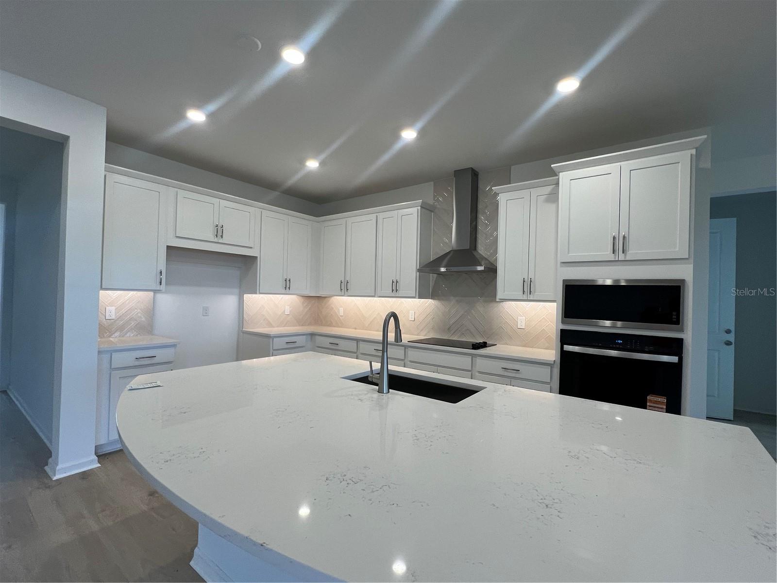 HILLS OF MINNEOLA - Residential