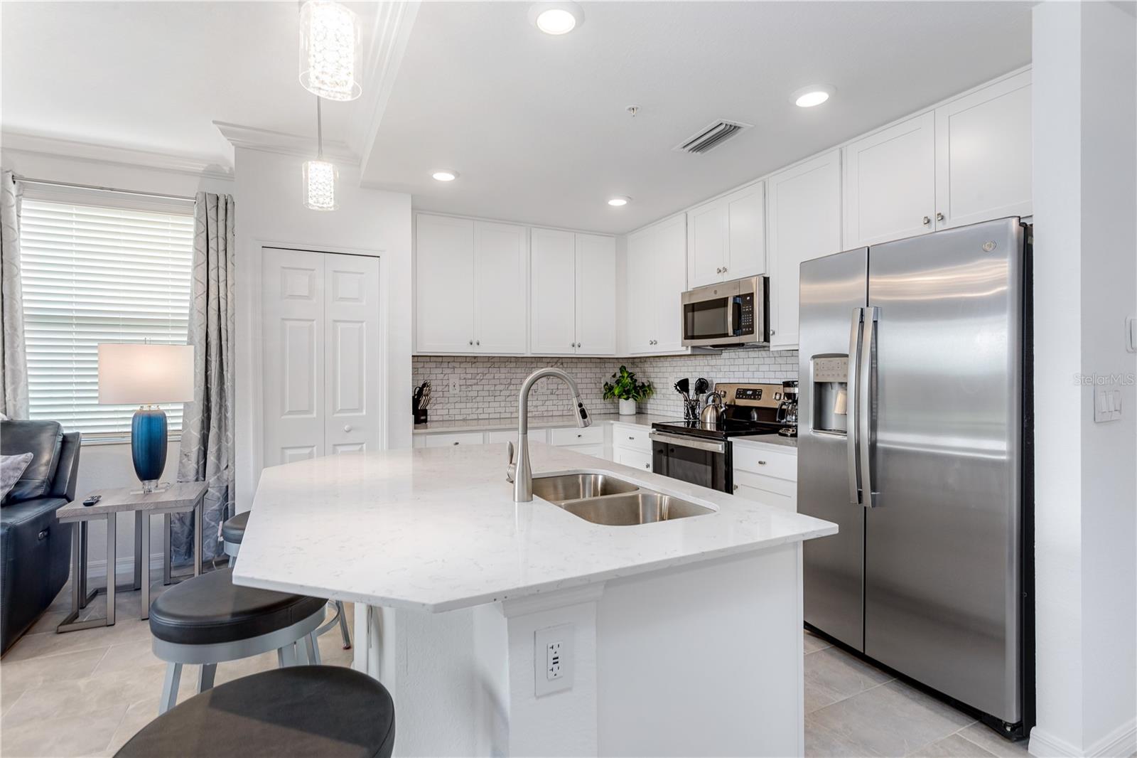 TERRACE VIII AT LAKEWOOD NATIONAL PH I - Residential Lease