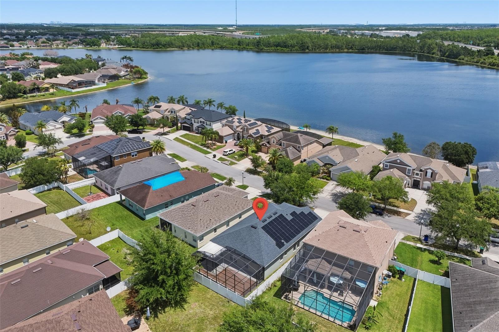 FALCON TRACE - Residential