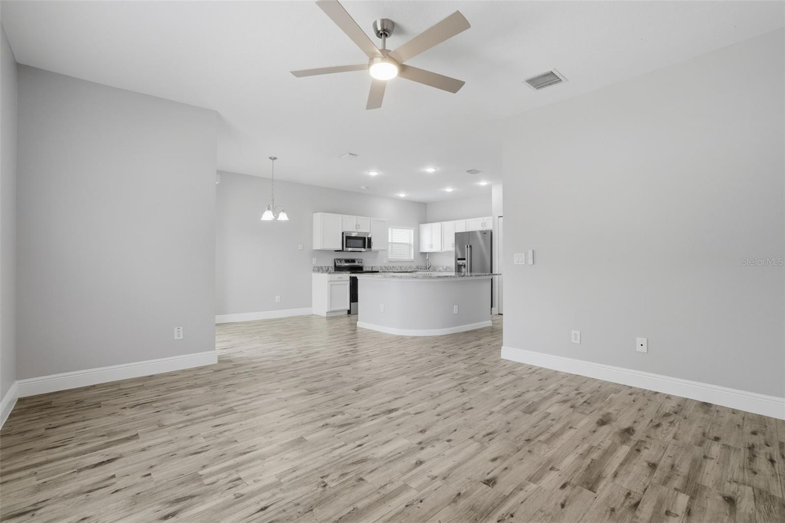 FALCON TRACE - Residential