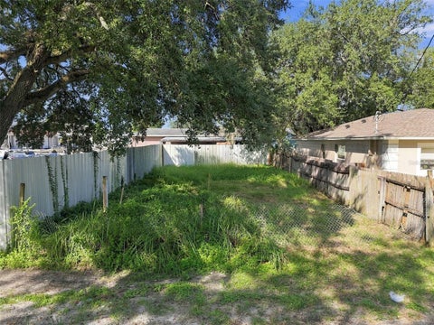 Photo of 4620 N 35th Street, Tampa, FL 33610 (MLS # TB8553021)