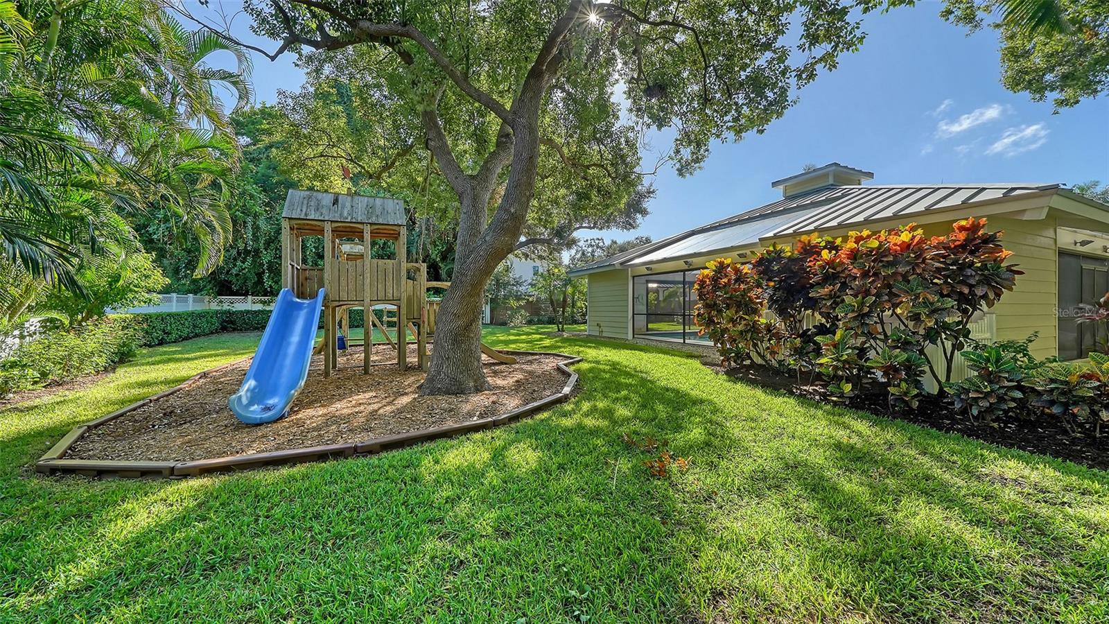 CHEROKEE PARK 2 - Residential