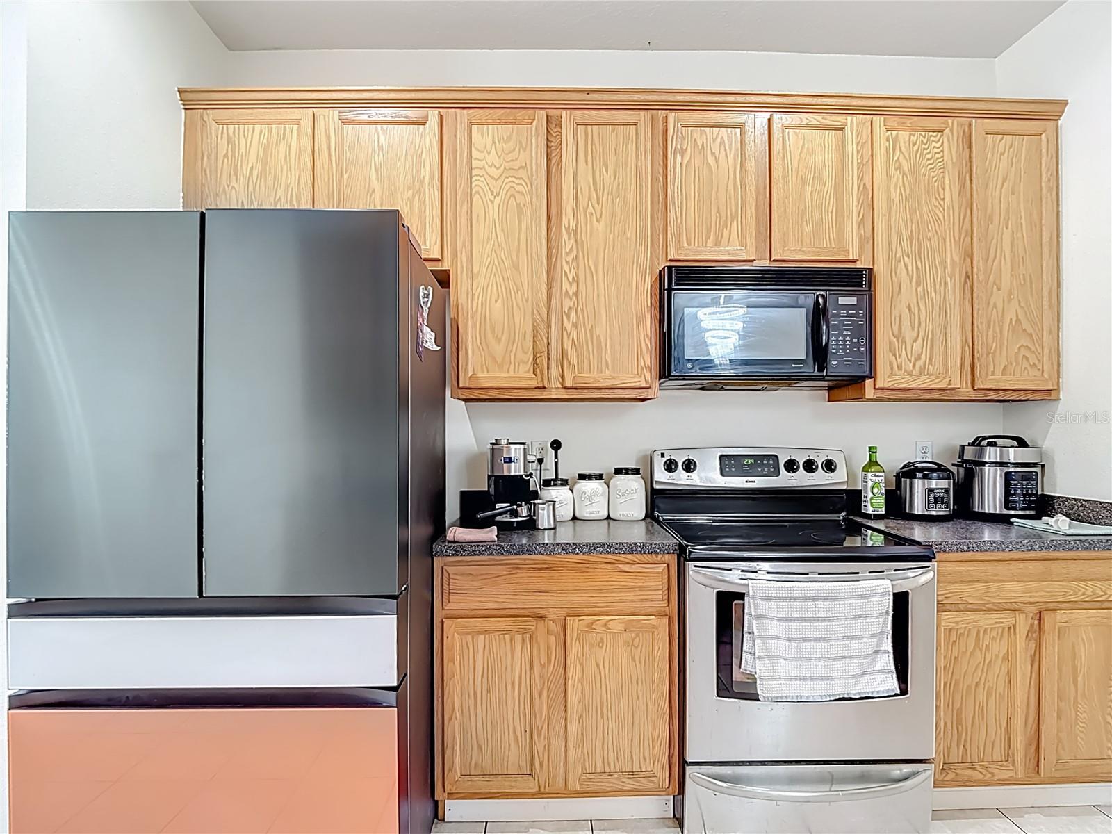 VILLAGES AT AVALON PH 1 - Residential