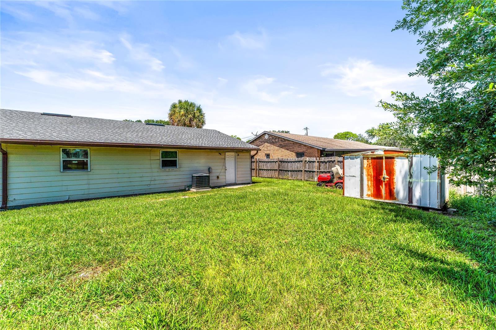 GAS LITE SQUARE - Residential Lease