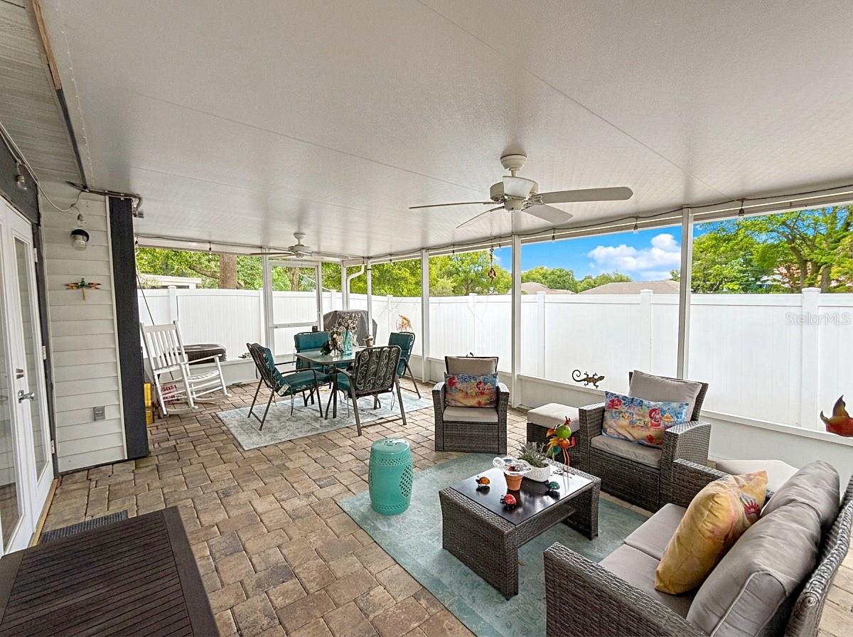 WEDGEWOOD GROVES - Residential