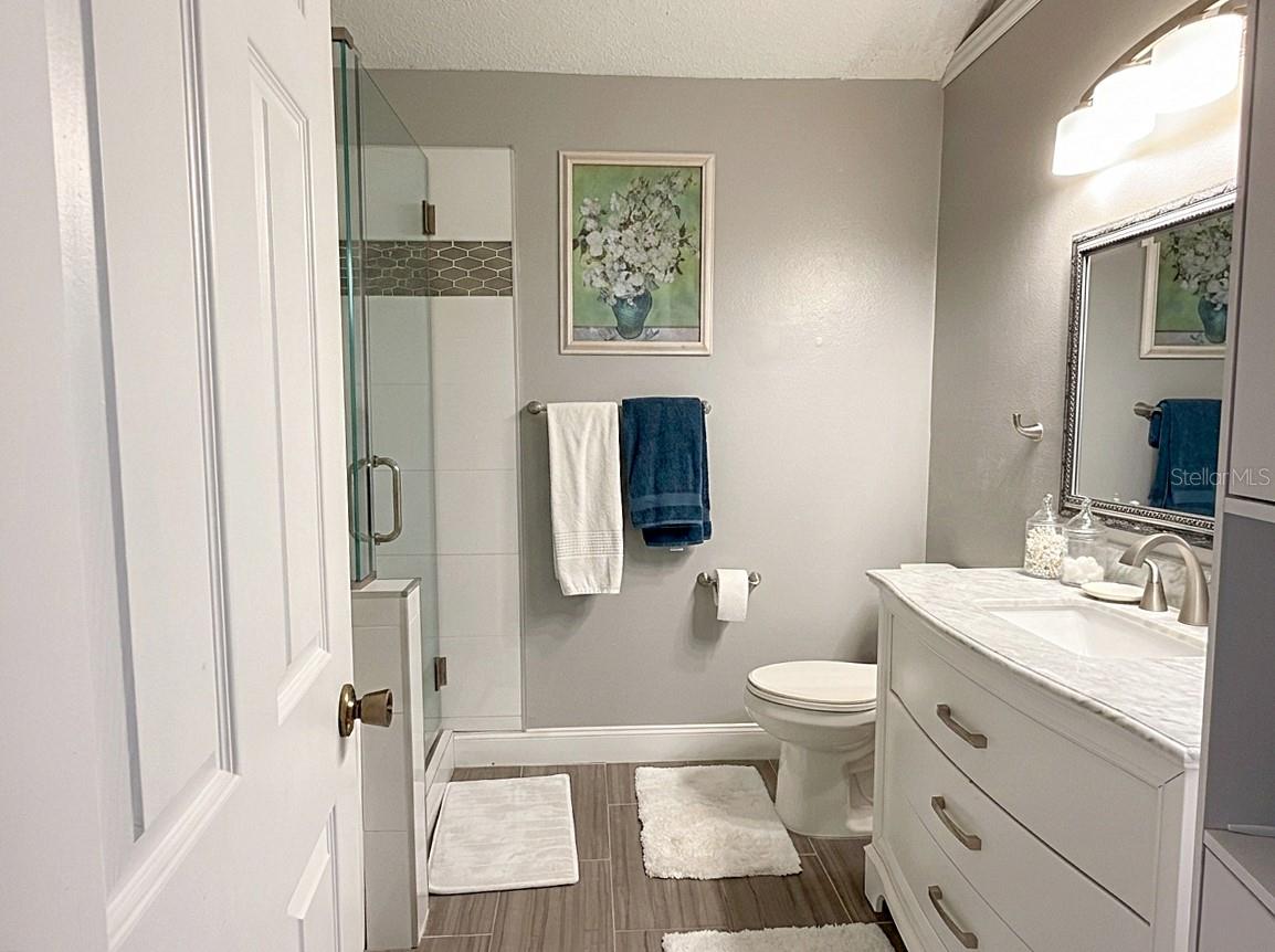 WEDGEWOOD GROVES - Residential