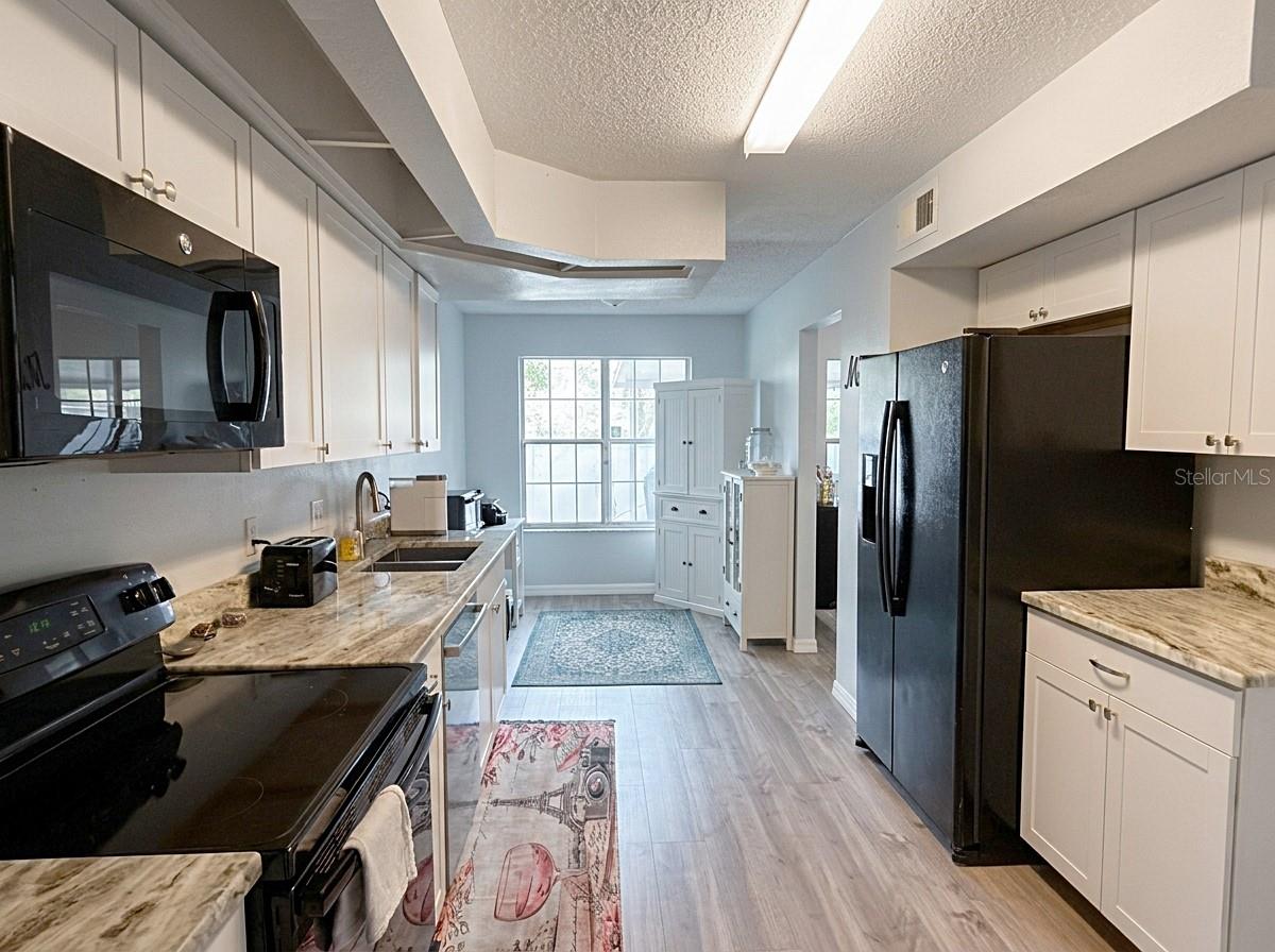 WEDGEWOOD GROVES - Residential