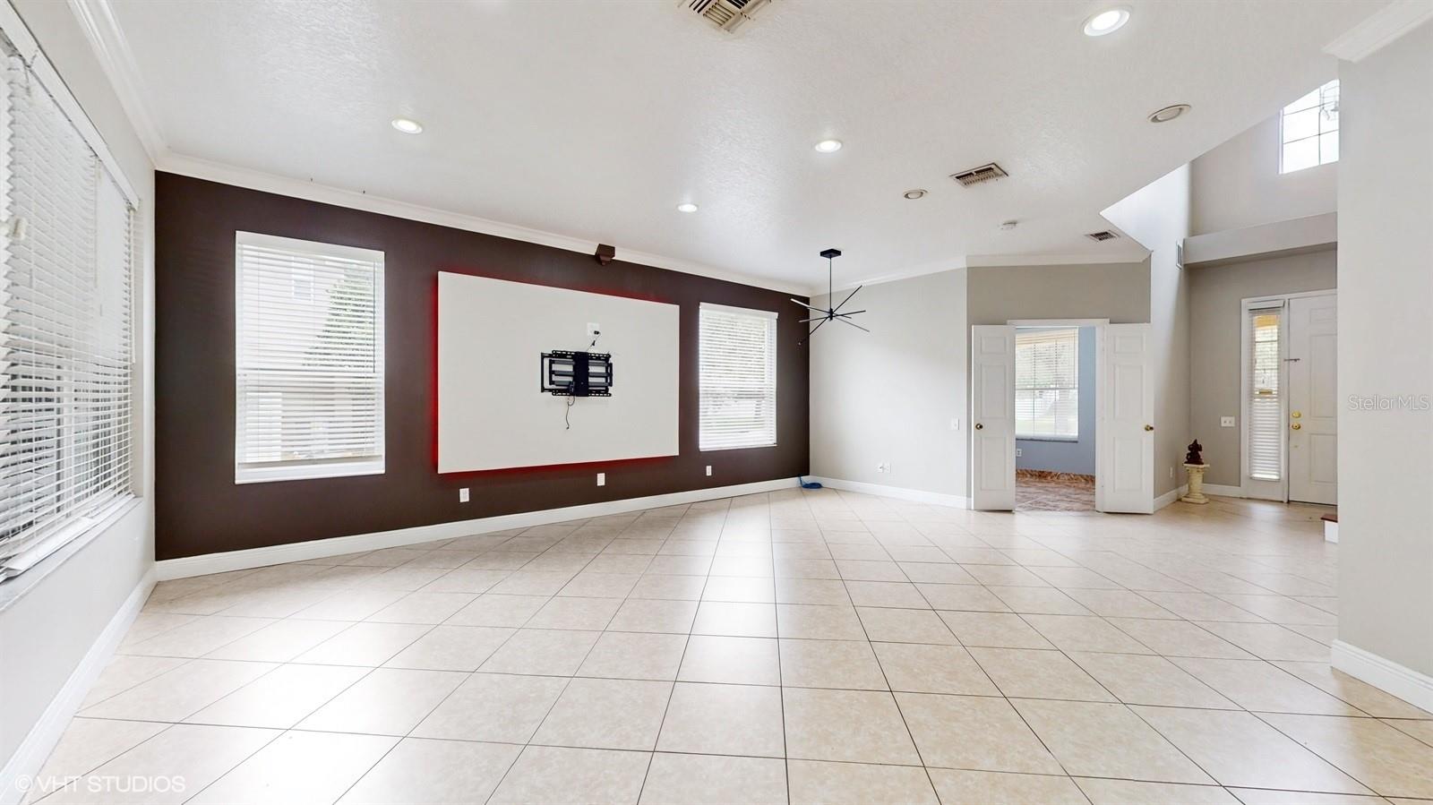 OAKHURST RESERVE UNIT TWO - Residential