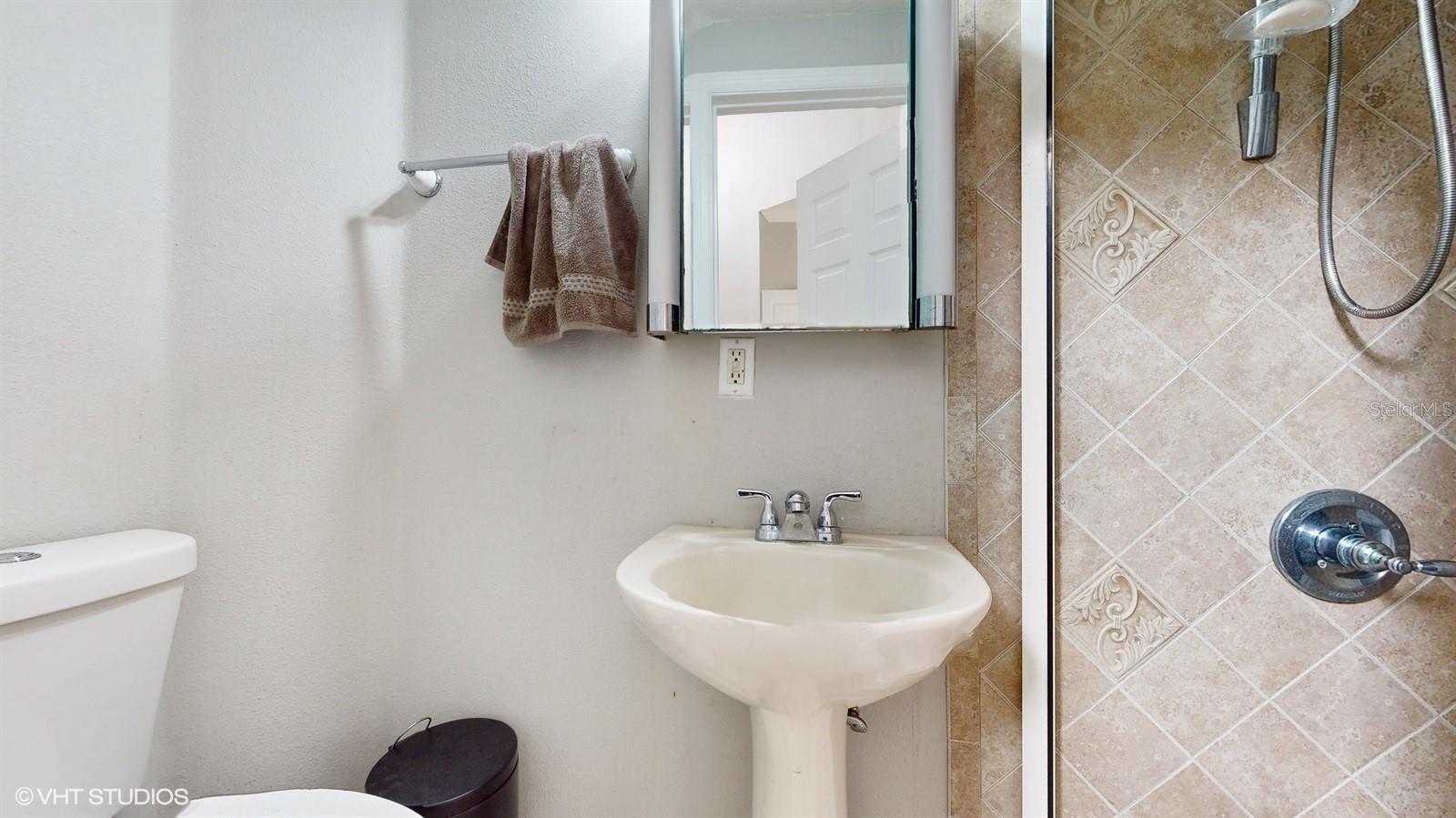 OAKHURST RESERVE UNIT TWO - Residential