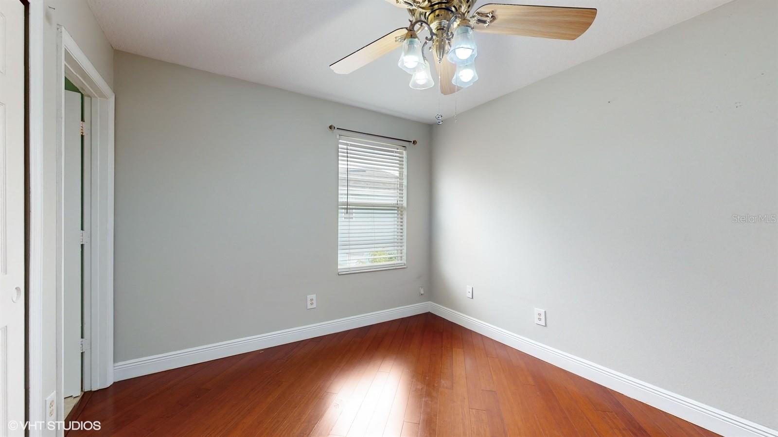 OAKHURST RESERVE UNIT TWO - Residential