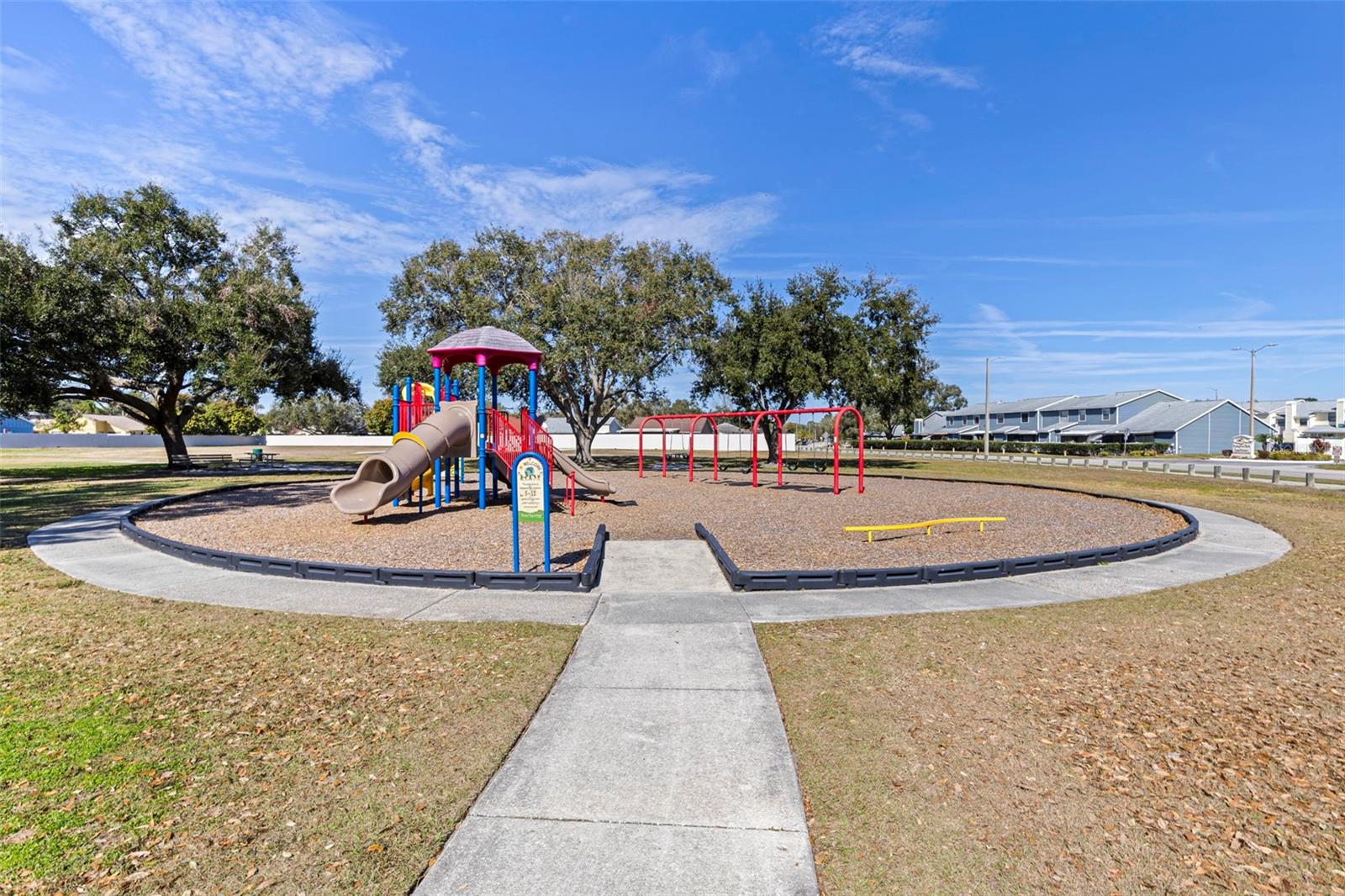 HAMPTON PARK TWNHMS UNIT 02 - Residential