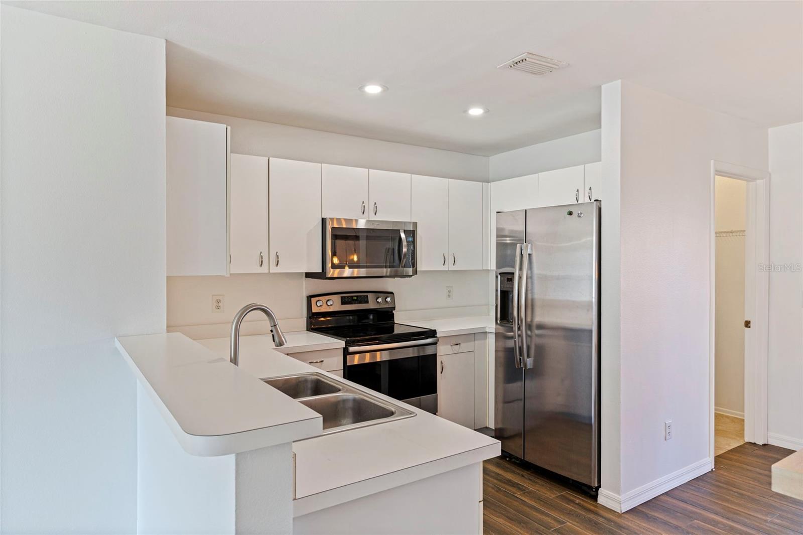 HAMPTON PARK TWNHMS UNIT 02 - Residential