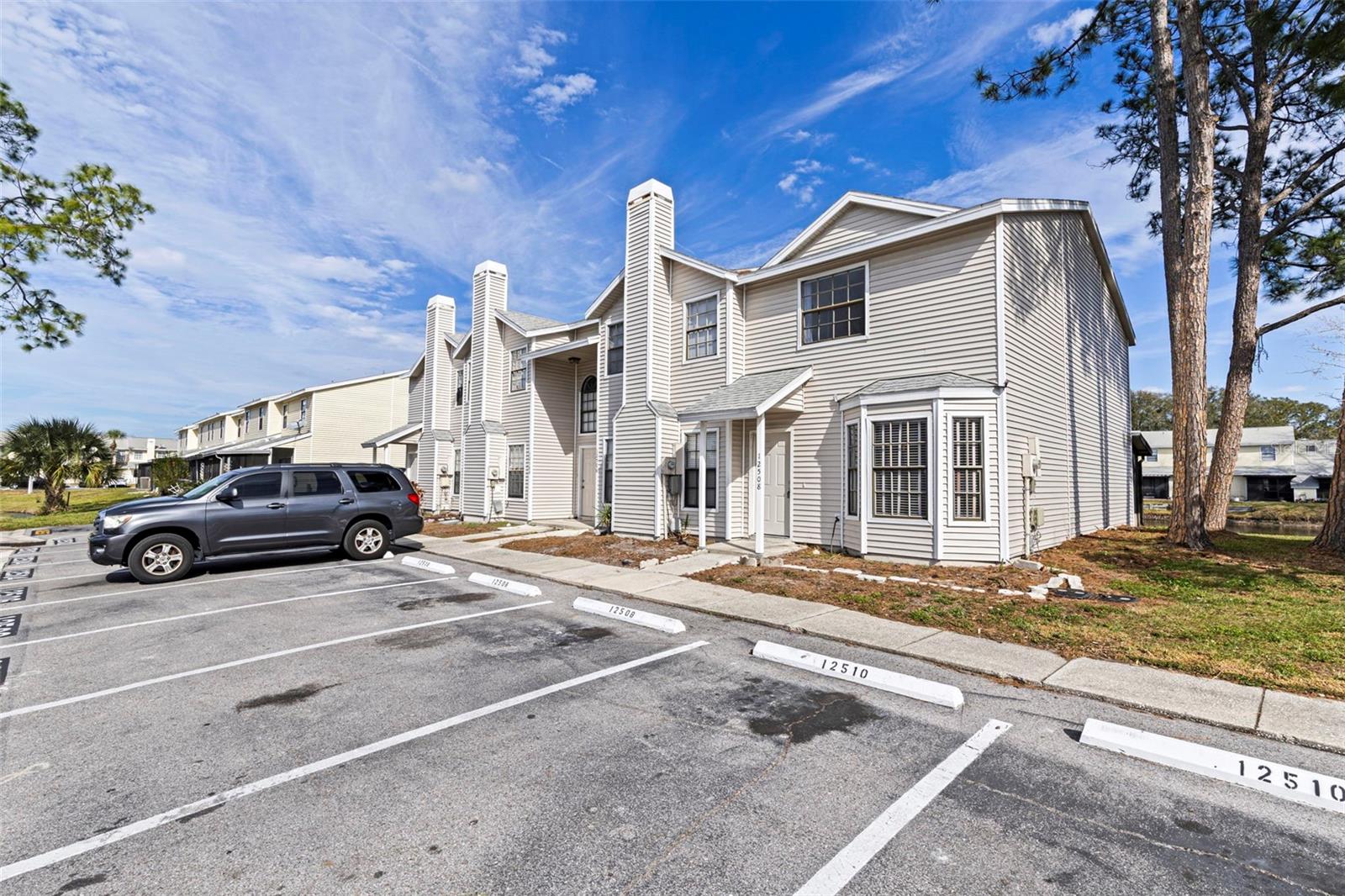 HAMPTON PARK TWNHMS UNIT 02 - Residential