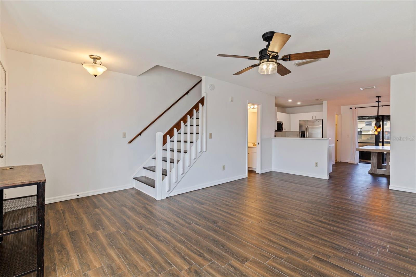 HAMPTON PARK TWNHMS UNIT 02 - Residential