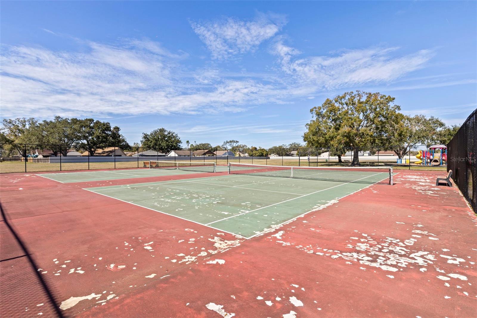 HAMPTON PARK TWNHMS UNIT 02 - Residential