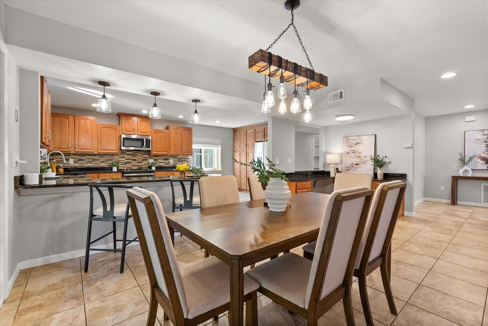 WEDGEWOOD TENNIS VILLAS - Residential