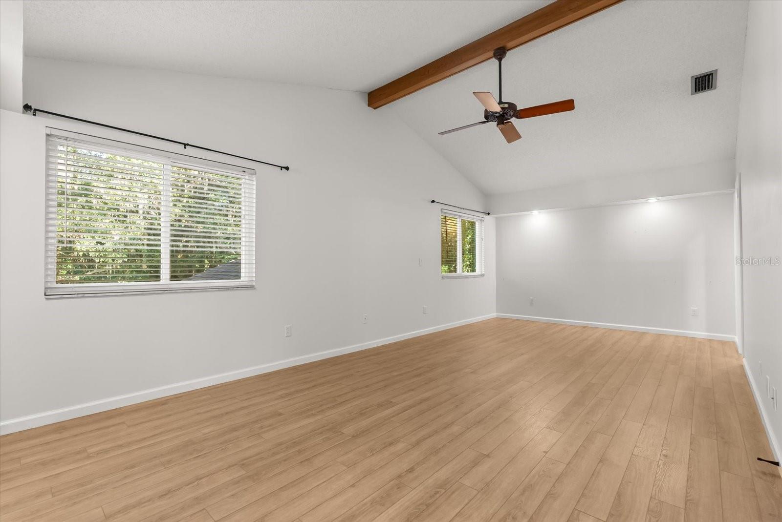 WEDGEWOOD TENNIS VILLAS - Residential