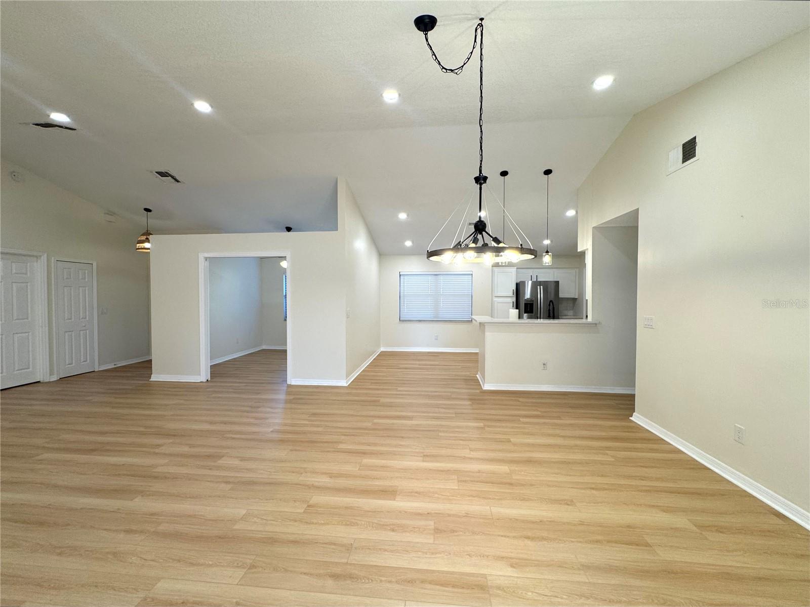 SILVER WOODS PH 02 - Residential Lease