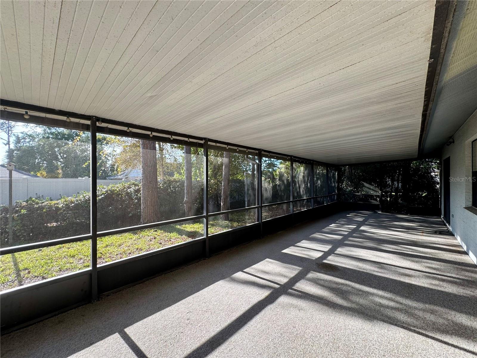 SILVER WOODS PH 02 - Residential Lease