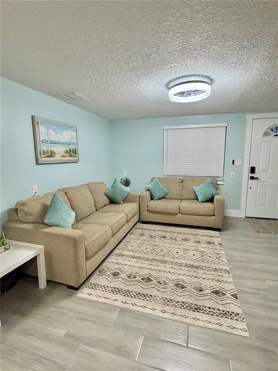 GULF SHORES 2ND ADD - Residential Lease