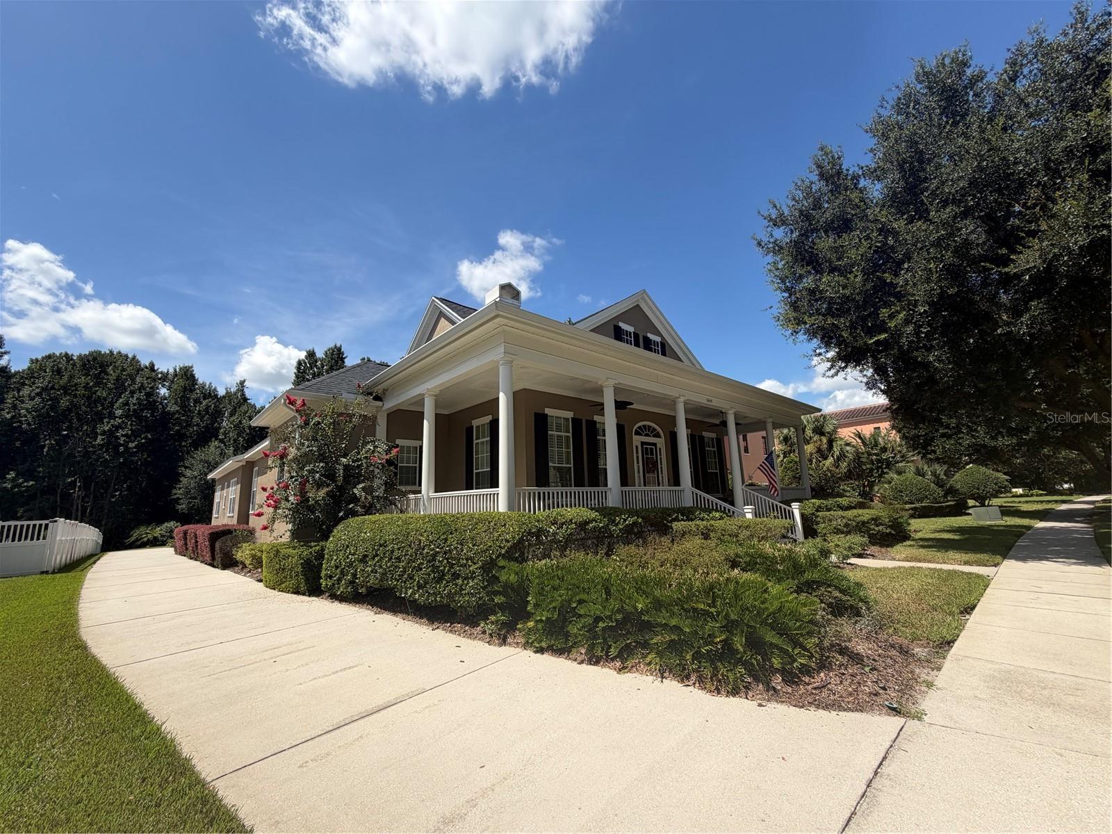 1449 STICKLEY AVENUE