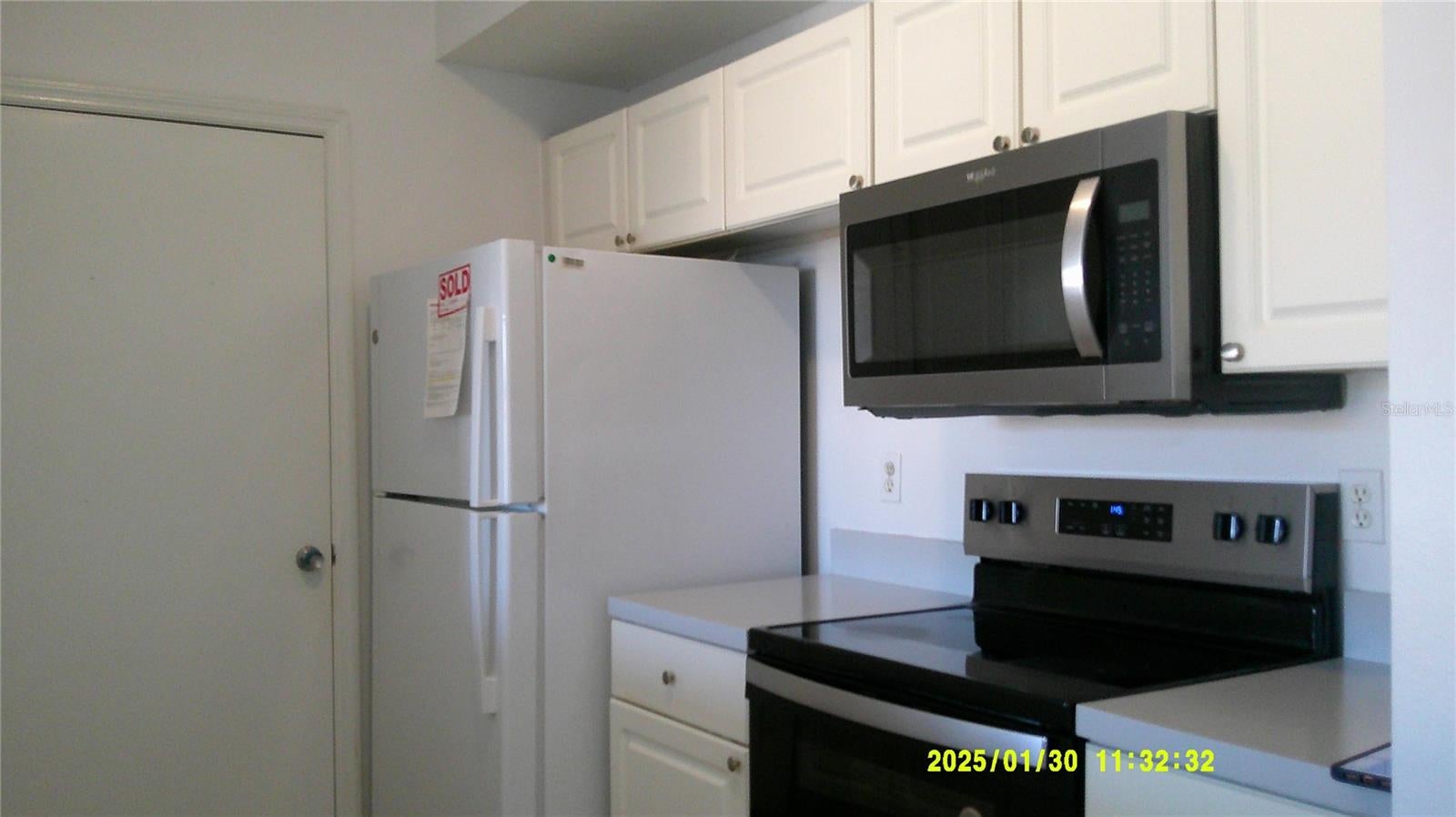 5548 METROWEST BOULEVARD 306