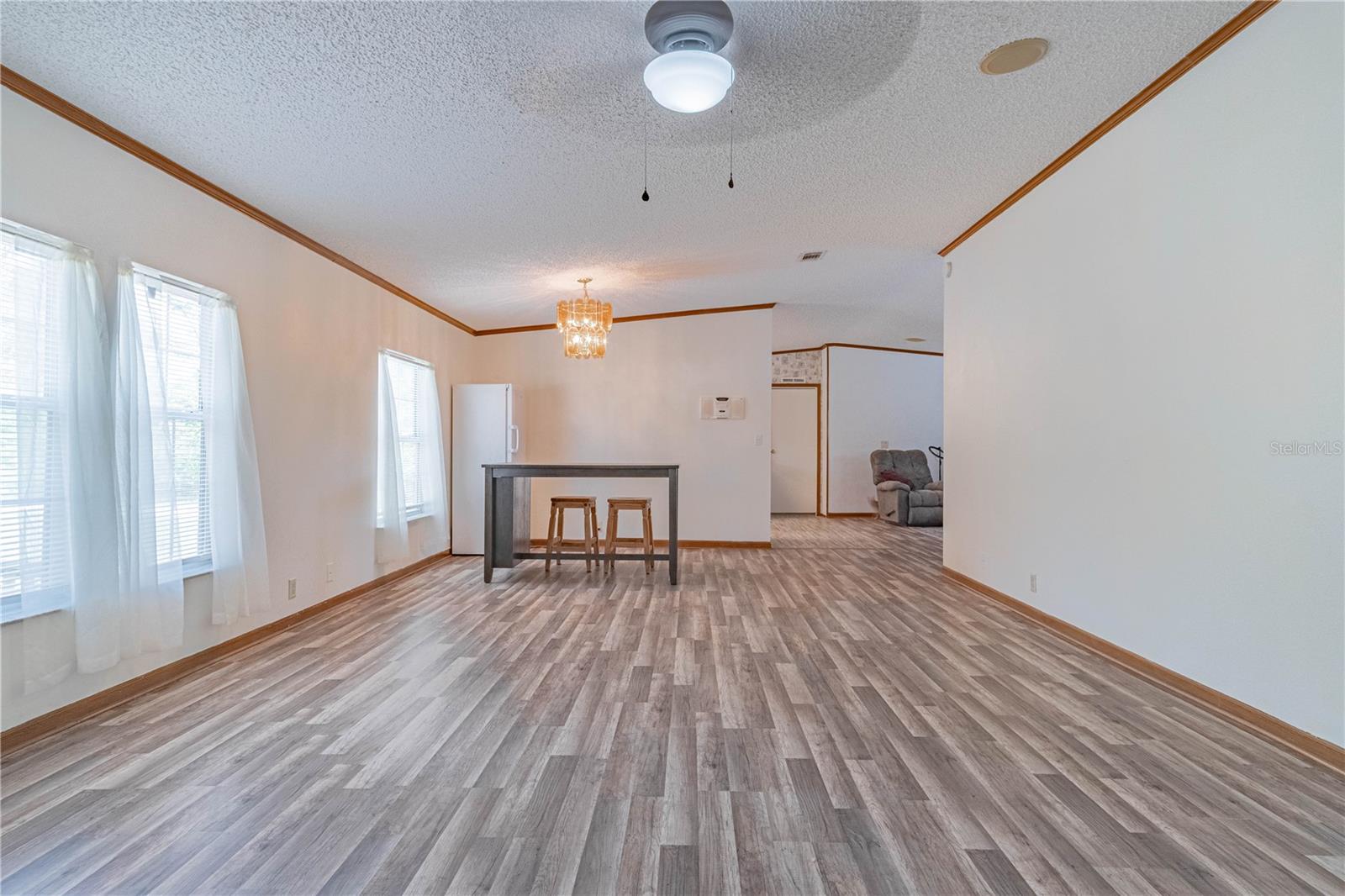 14800 HAYS ROAD