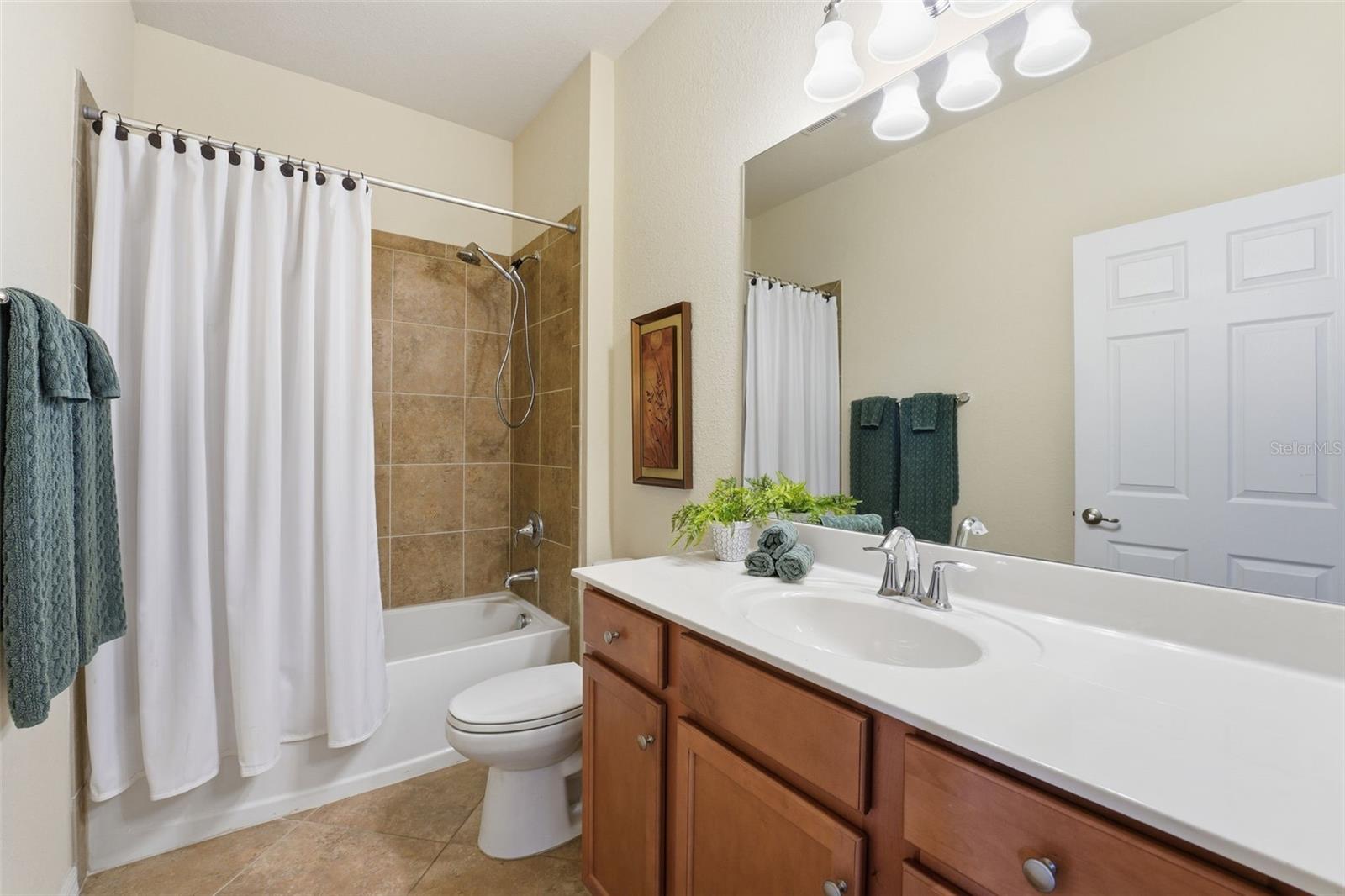 GRAN PARADISO PH 1 - Residential