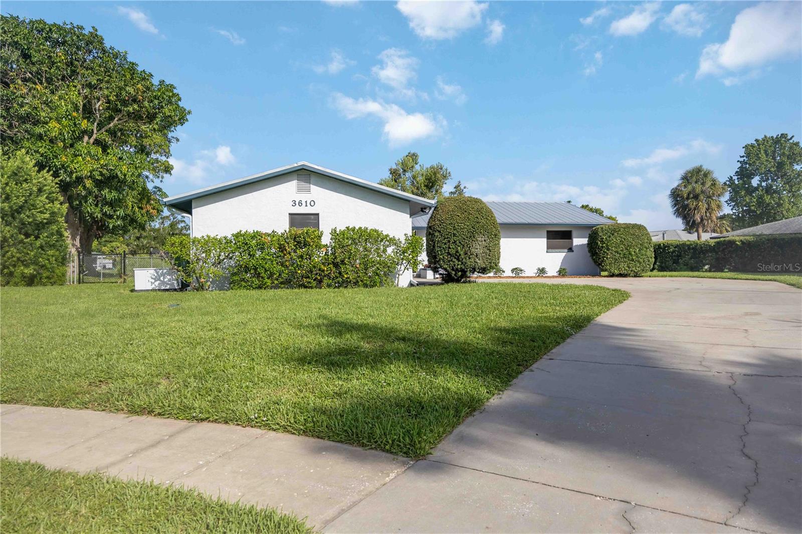 Completely Renovated Pool Home in West Bradenton!
Welcome to 3610 22nd Ave W a stunning, move-in-ready home that has been fully renovated from top to bottom with stylish, high-end finishes and smart functionality throughout. This spacious residence offers 4 bedrooms, 2 bathrooms, and nearly 2,000 sq ft of open-concept living, perfectly designed for comfort and modern living.
Step inside and experience the perfect blend of design and tech with a Smart Home system, impact sliding doors, and a 2025-installed HVAC system that ensures efficiency and peace of mind. The heart of the home features a sleek, updated kitchen with premium appliances, Dolemite countertops, and ample storage.
Enjoy Florida living year-round in your private backyard oasis, complete with a sparkling saltwater pool — perfect for entertaining or relaxing under the sun. The oversized lot offers plenty of space to play, garden, or add your own touches.
Located in a quiet, established neighborhood with no HOA, you're just minutes from top-rated schools, shopping, restaurants, and the beautiful Gulf Coast beaches.
Brand new AC (2025)
Saltwater pool
Impact-rated sliding glass doors
Smart home features
Fully renovated interior & exterior
No HOA
Recently Appraised by third party appraiser!!!
GENERAC GENERATOR!!
Don’t miss this rare opportunity to own a modern, turn-key home in one of Bradenton’s most convenient locations!
Schedule your private tour today!