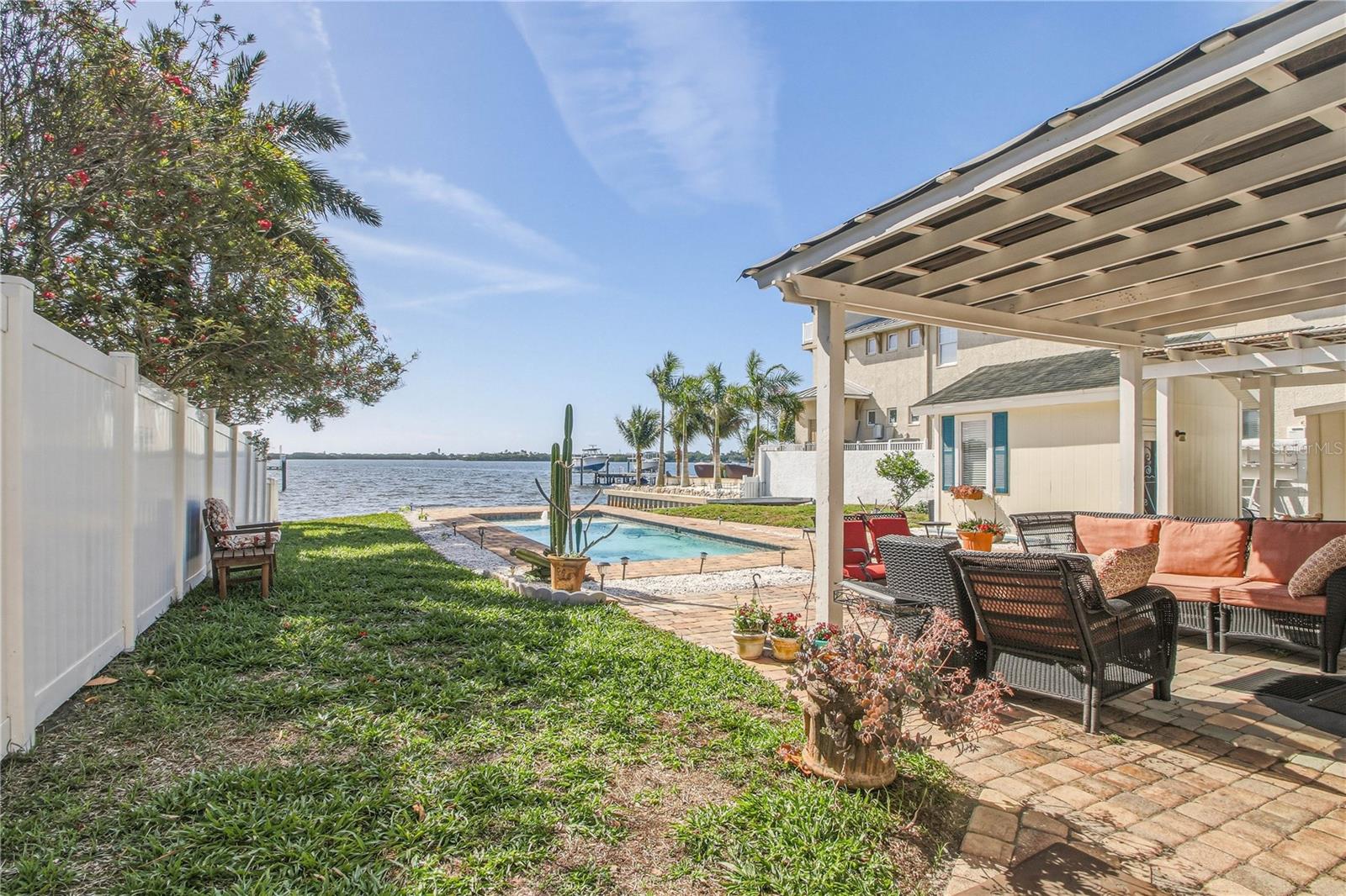 FLORIDA RIVIERA 10 - Land