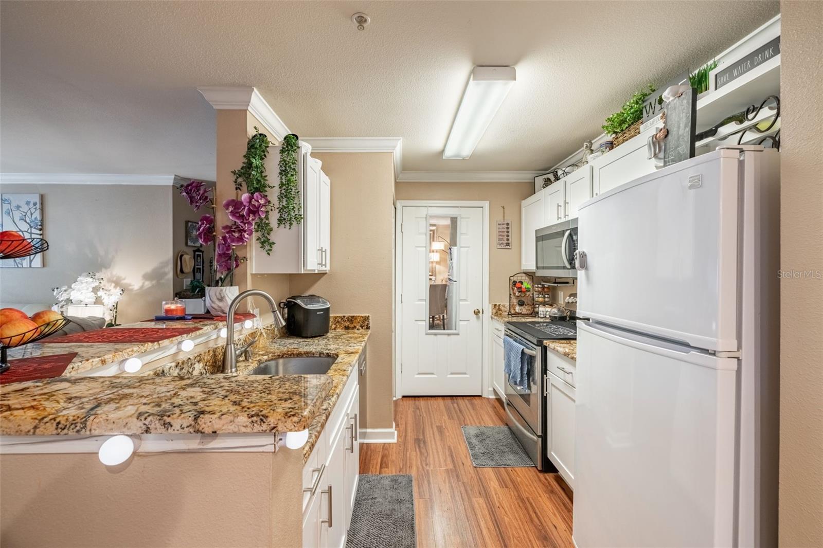 EQUESTRIAN PARC AT HIGHWOODS P - Residential