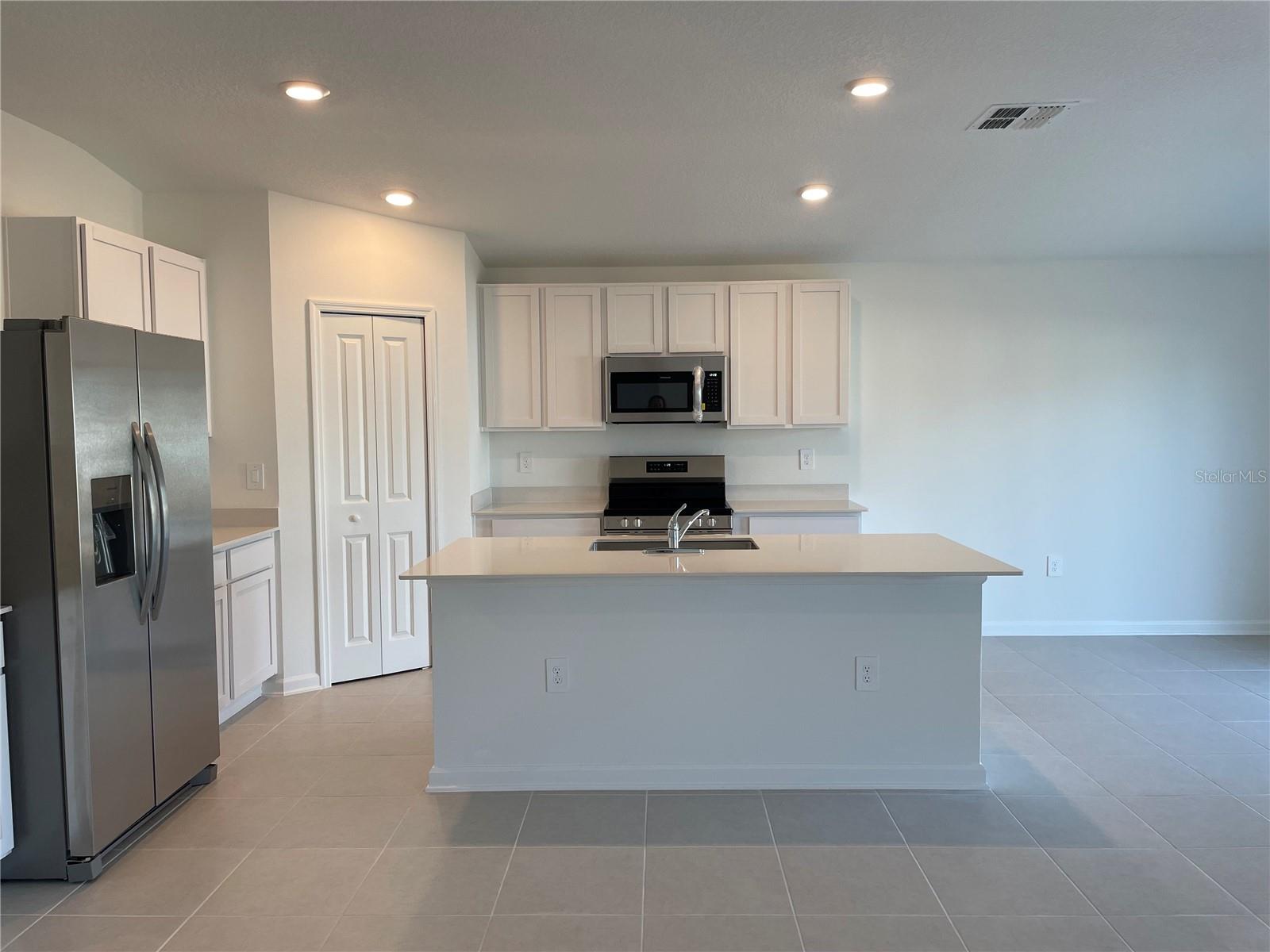 OAK HAMMOCK 50S - Residential Lease