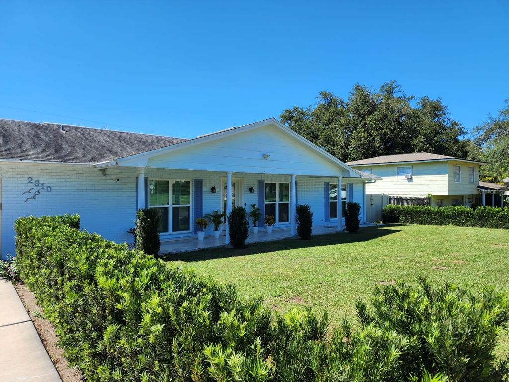 Photo of 2310 Medford Lane, Brandon, FL 33511 (MLS # TB8379580)