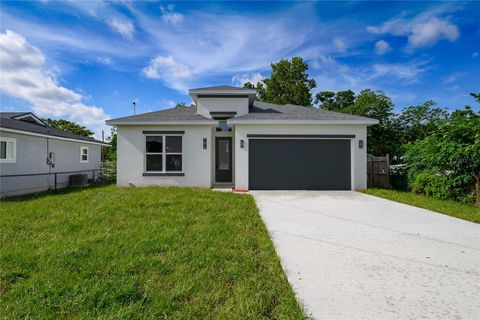 Photo of 7616 Carolyn Avenue, Orlando, FL 32807 (MLS # O6325754)