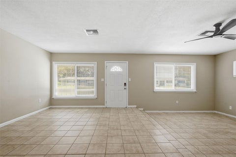Tiny photo for 509 Scenic Street, Leesburg, FL 34748 (MLS # O6437308)