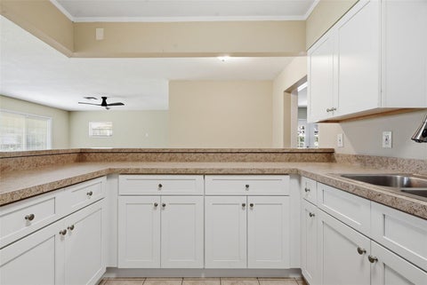 Tiny photo for 509 Scenic Street, Leesburg, FL 34748 (MLS # O6437308)