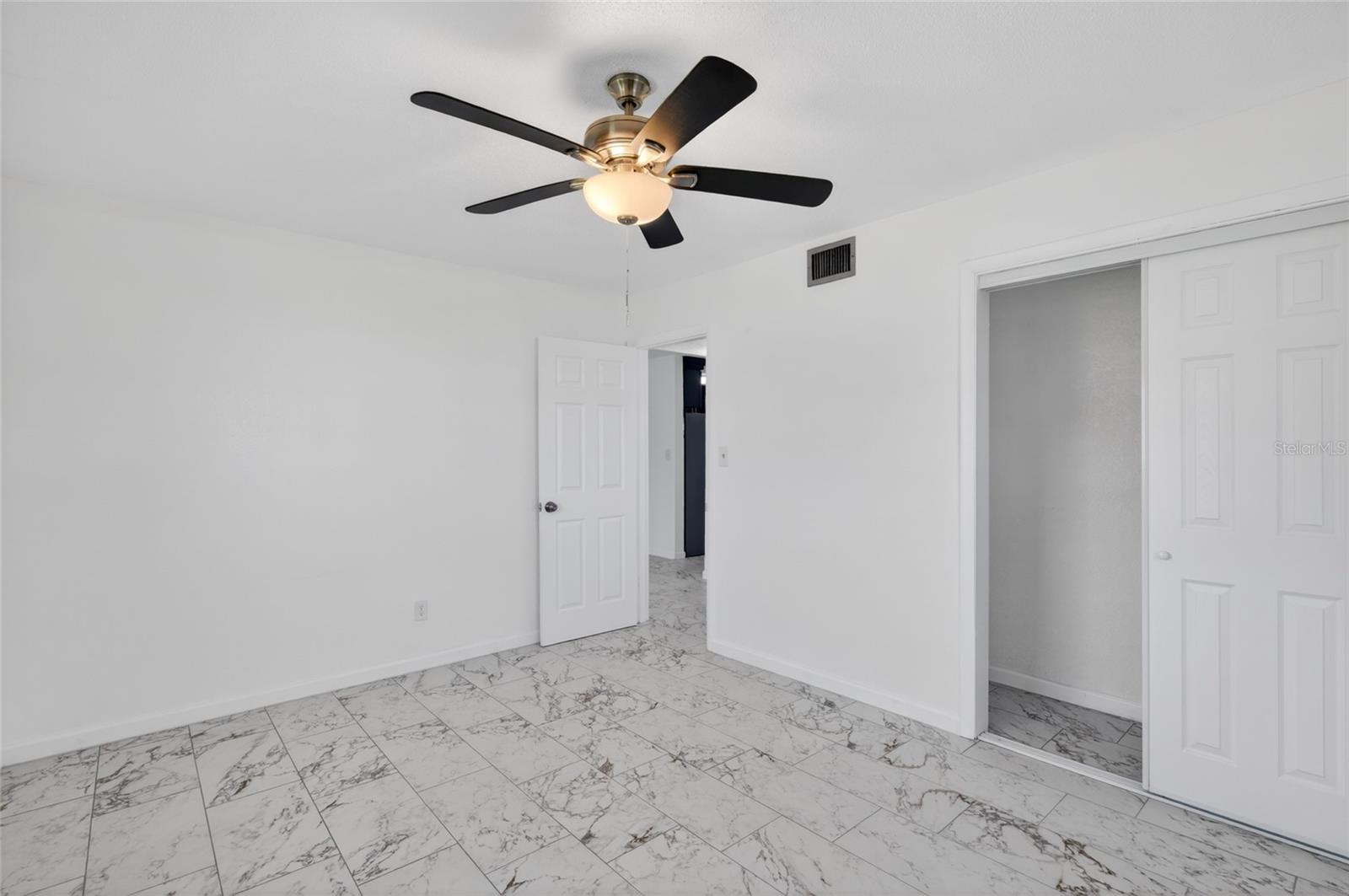 WEST WIND - Residential