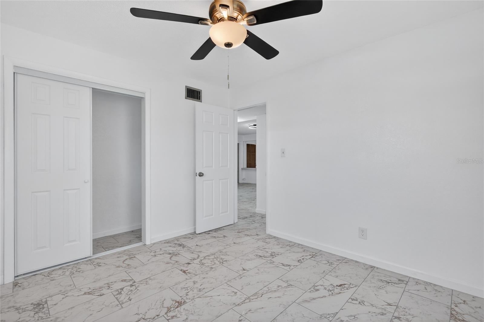 WEST WIND - Residential