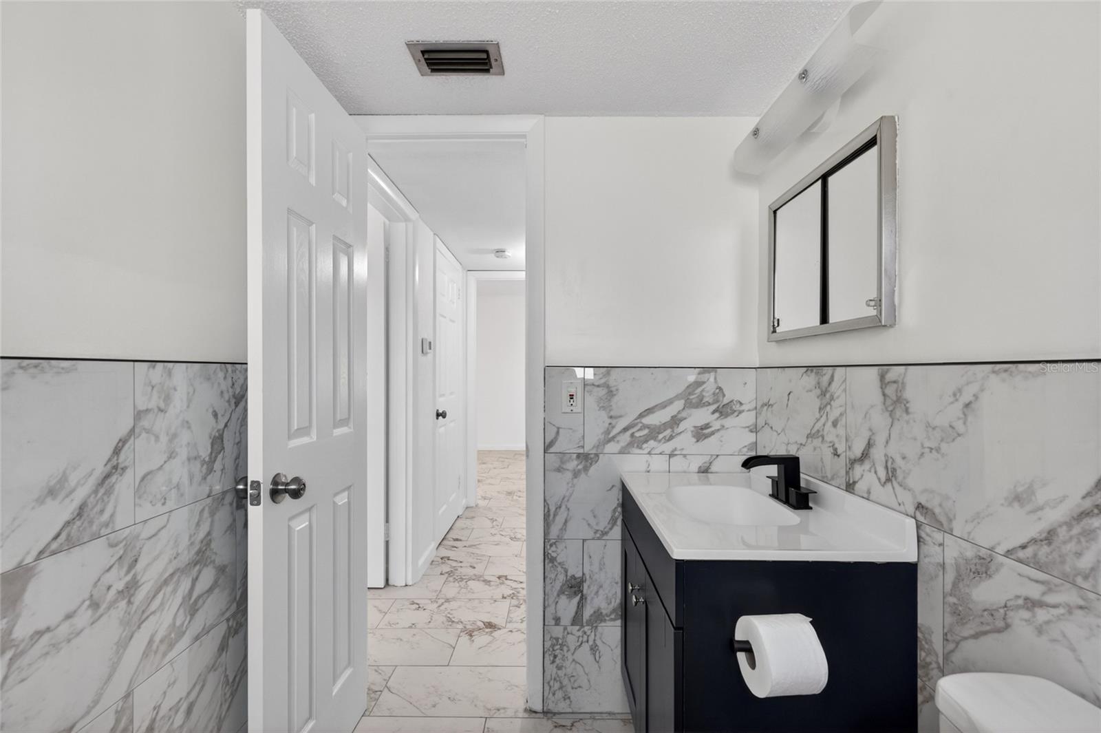WEST WIND - Residential