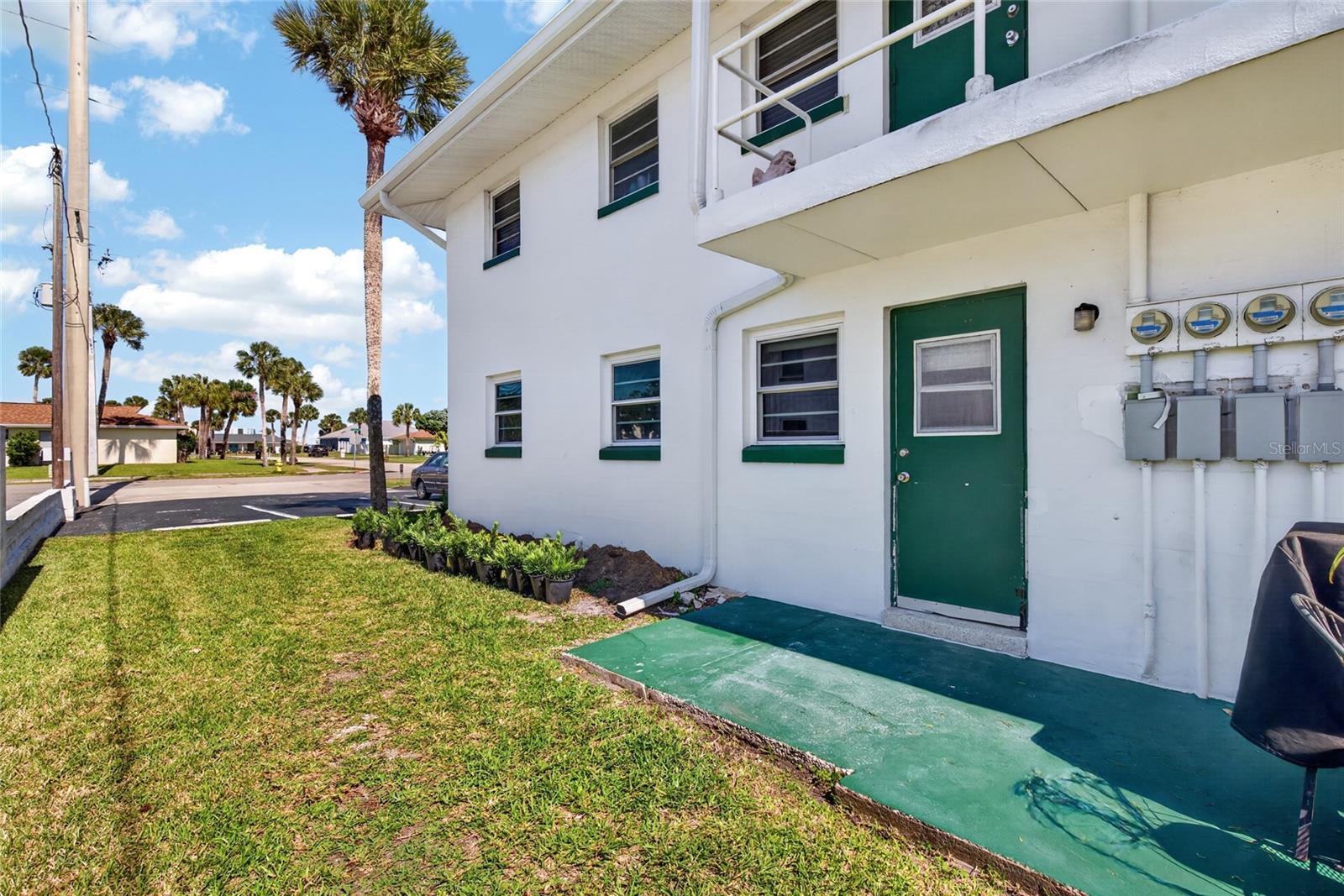 WEST WIND - Residential